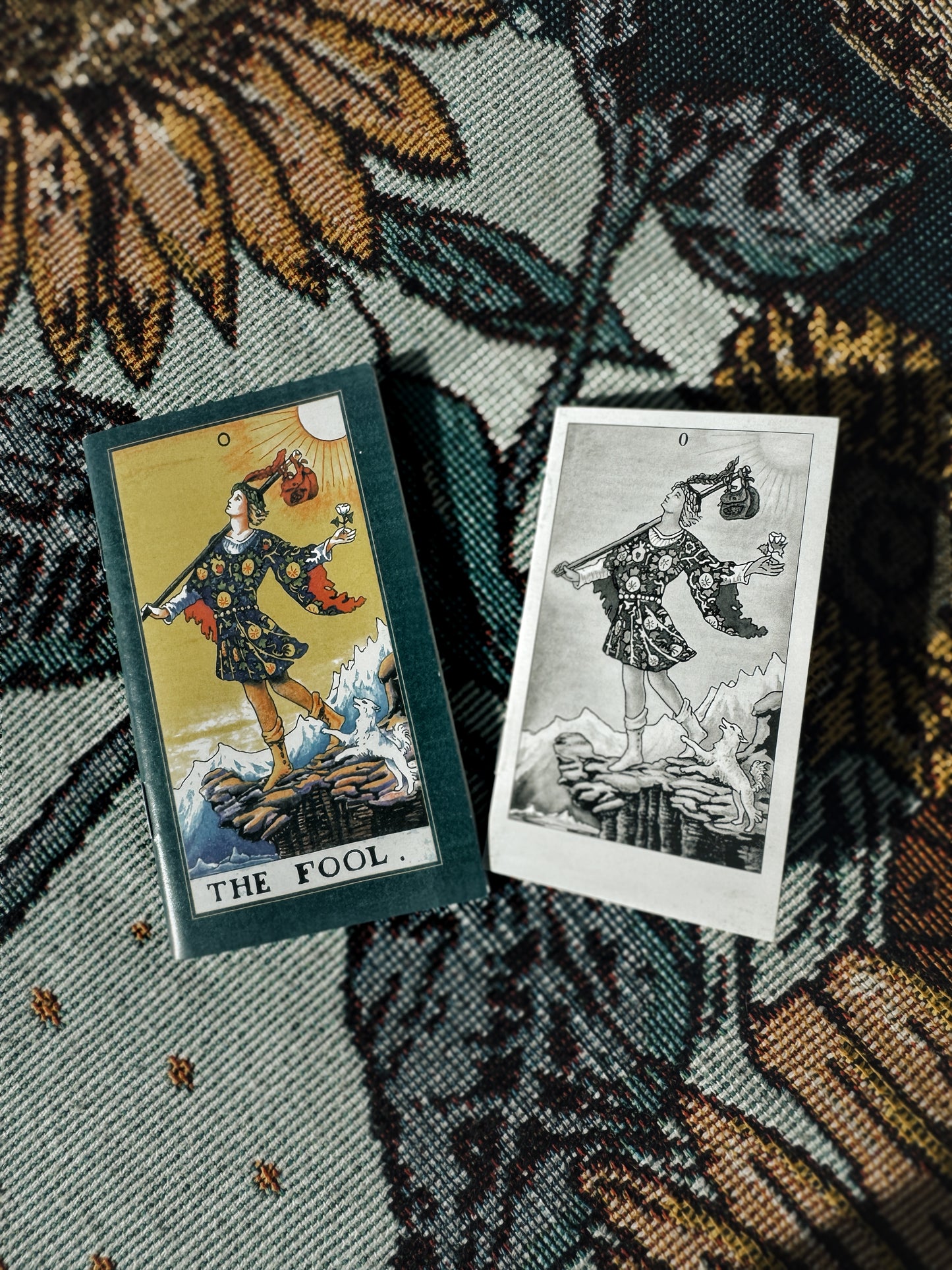 ESPAÑOL & ENGLISH - Gold Foil Tarot