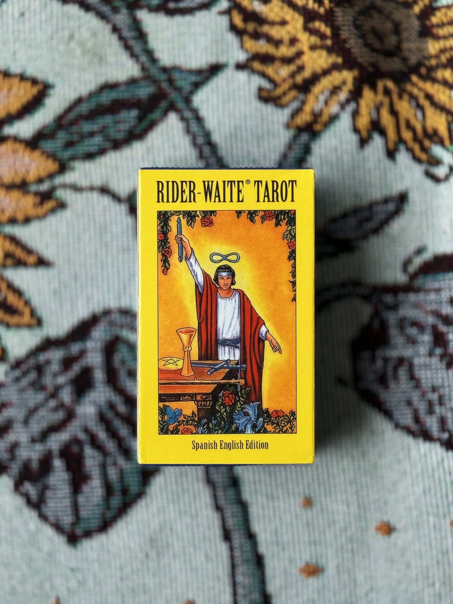 Rider White Tarot Español & English